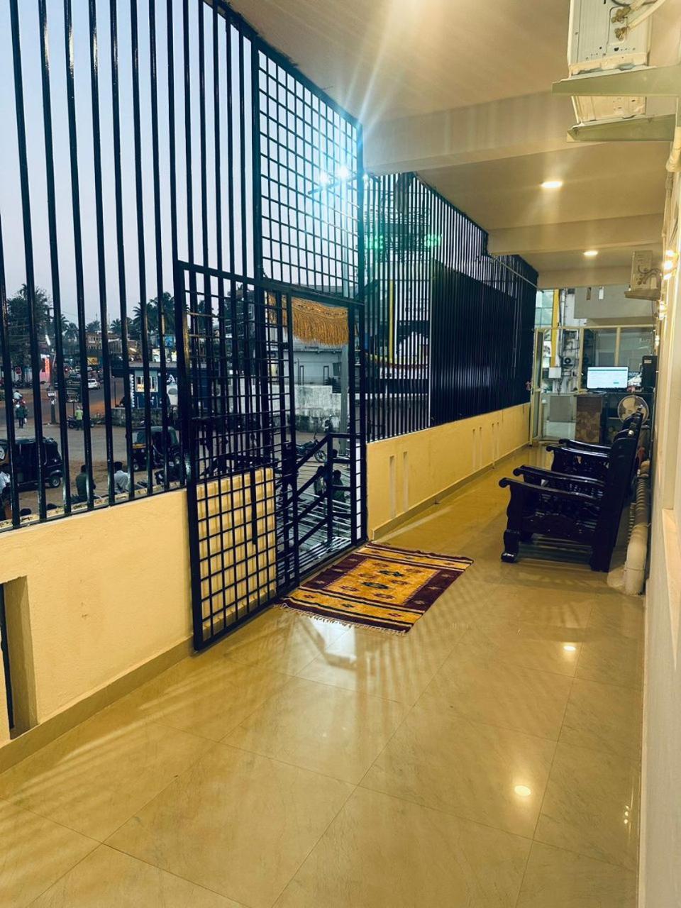 Yatri Nivas Sagara Hotel Kültér fotó